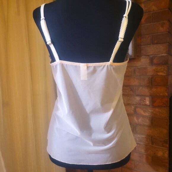 Wacoal Blush & Lace Camisole - Size L (fits like a M) - Picture 5 of 9